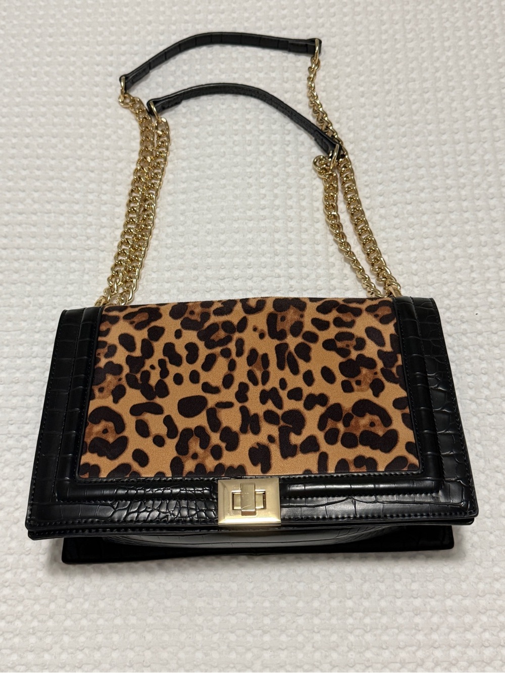 Leather-Trim Leopard Print Shoulder Bag with Gold Chain